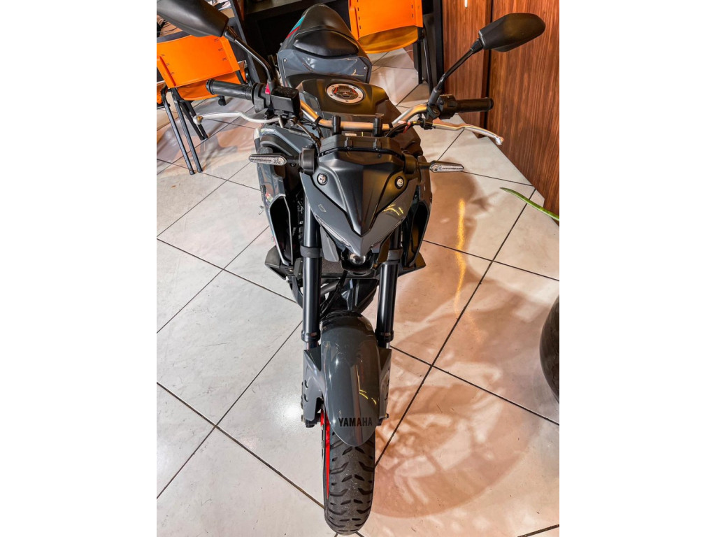 YAMAHA MT-03 300 ABS