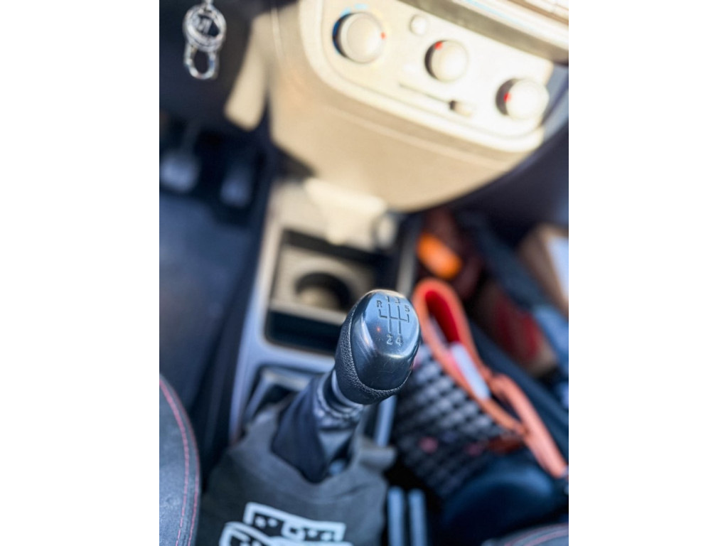 RENAULT Kwid 1.0 12V 4P SCE FLEX ZEN