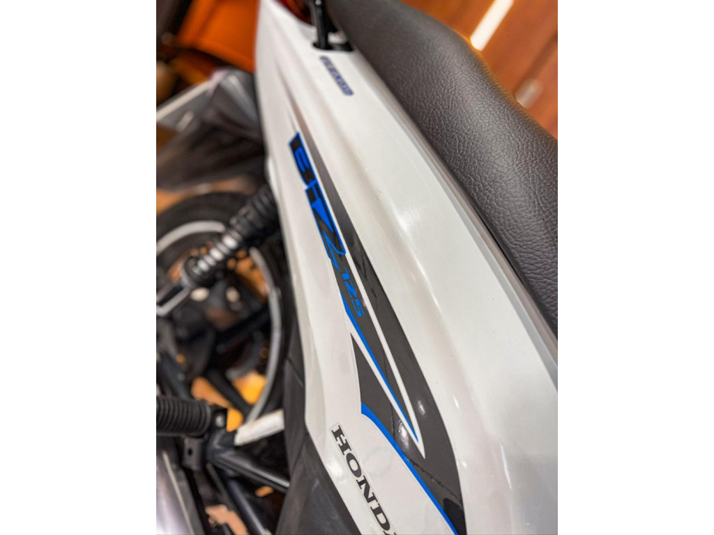 HONDA Biz 125 EX