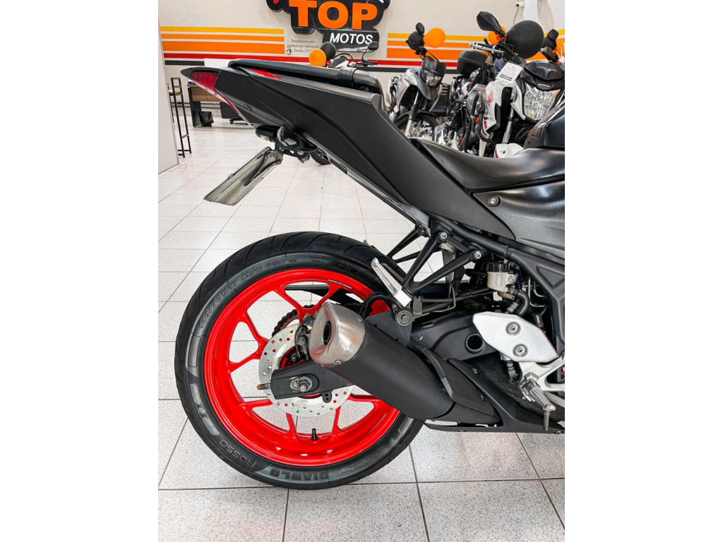 YAMAHA MT-03 300 ABS