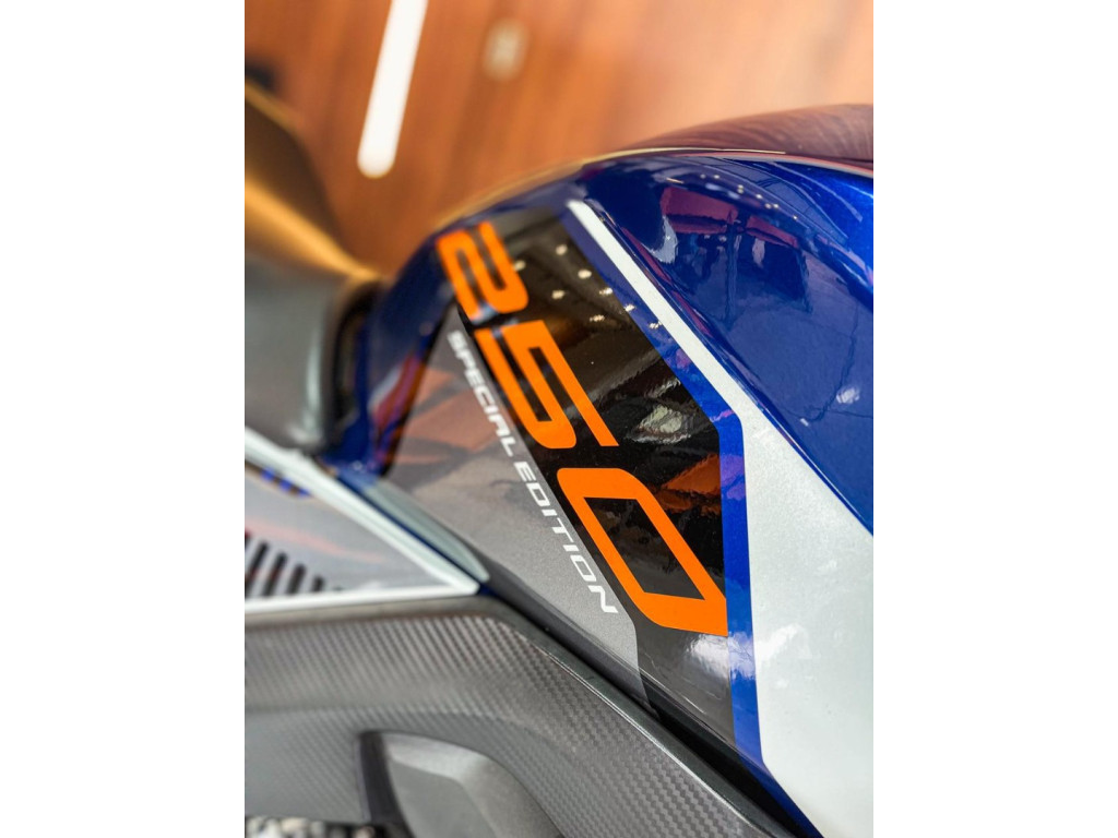 HONDA CB 250 F Twister FLEXONE