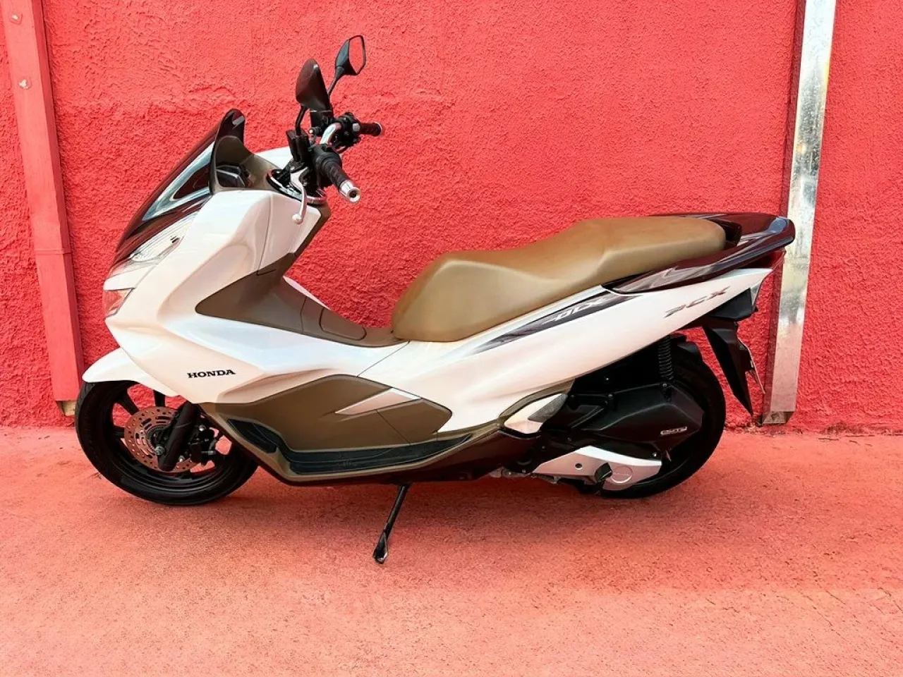 PCX 150 DLX 