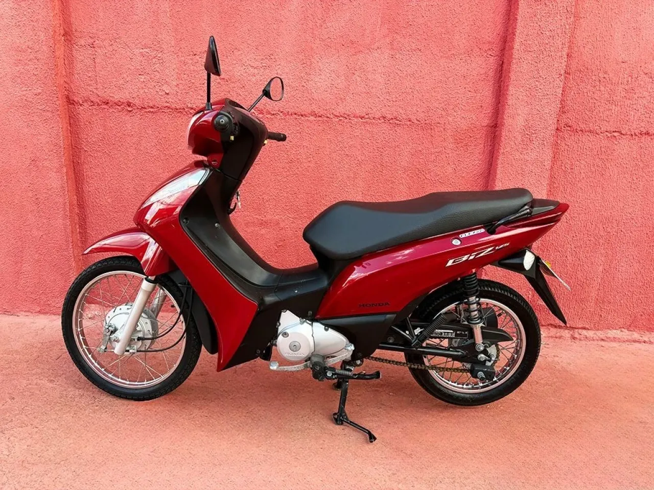 BIZ 125 ES 
