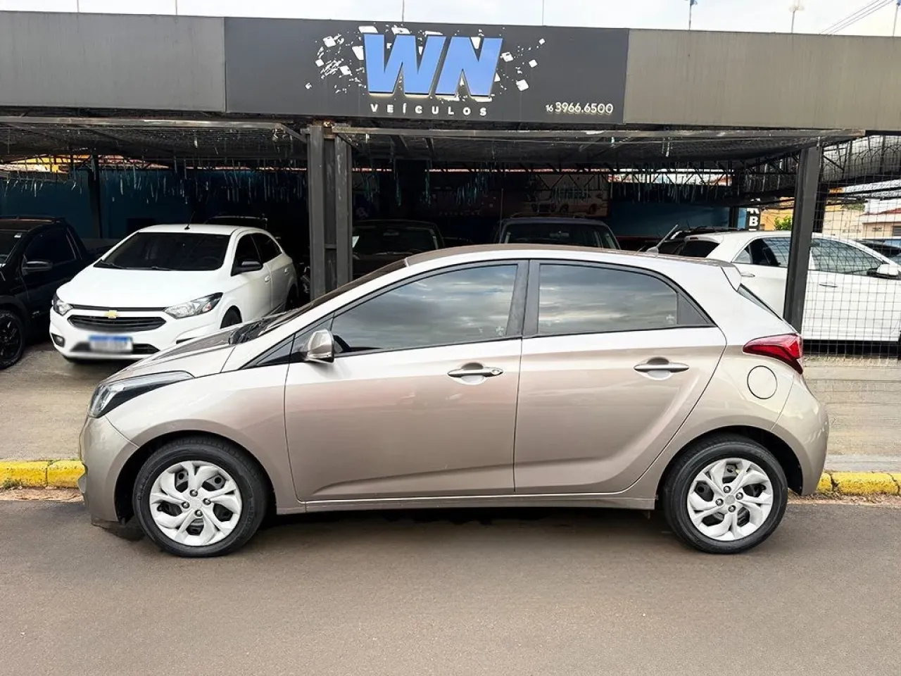 HB20 1.6 COMFORT PLUS 16V