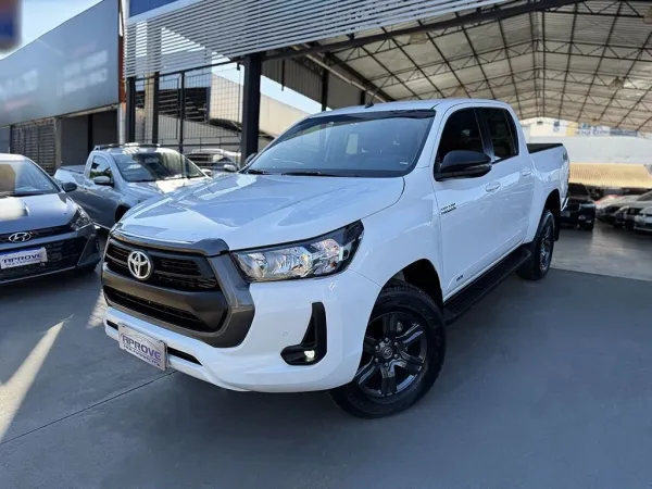 HILUX 2.8 D-4D TURBO CD SR 4X4