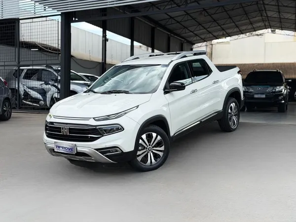 Toro 2.0 16V TURBO VOLCANO 4WD AT9