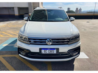 Tiguan Allspace 2.0 16V 4P TSI 350 TURBO R-LINE 4MOTION DSG AUTOMÁTICO