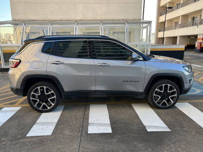 Compass 2.0 16V 4P 350 LIMITED 4X4 TURBO DIESEL AUTOMÁTICO