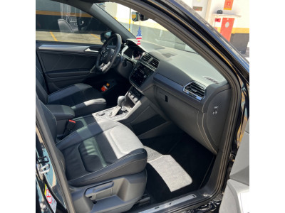 Tiguan 2.0 16V 4P FSI R-LINE TURBO AUTOMÁTICO