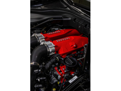 Roma 3.9 V8 TURBO F1-DCT