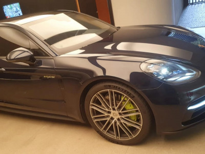 Panamera 2.9 V6 24V 4P E-HYBRID PDK AUTOMÁTICO