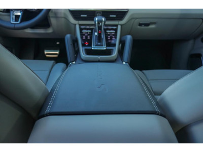 PORSCHE Cayenne 4.0 V8 32V E-HYBRID S COUPÉ AWD TURBO S AUTOMÁTICO TIPTRONIC PORSCHE Cayenne 4.0 V8 32V E-HYBRID S COUPÉ AWD TURBO S AUTOMÁTICO TIPTRONIC