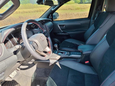 Hilux SW4 2.8 16V 4P GR-S 7LUGARES 4X4 TURBO DIESEL AUTOMÁTICO