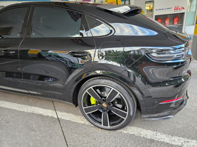 PORSCHE Cayenne 4.0 V8 32V E-HYBRID S COUPÉ AWD TURBO S AUTOMÁTICO TIPTRONIC PORSCHE Cayenne 4.0 V8 32V E-HYBRID S COUPÉ AWD TURBO S AUTOMÁTICO TIPTRONIC