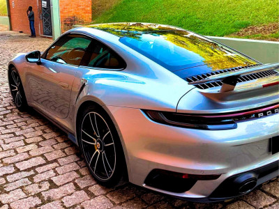 911 3.8 S TURBO 6 CILINDROS