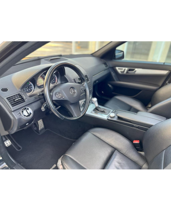 MERCEDES-BENZ C 300 3.0 V6 24V 4P SPORT AUTOMÁTICO