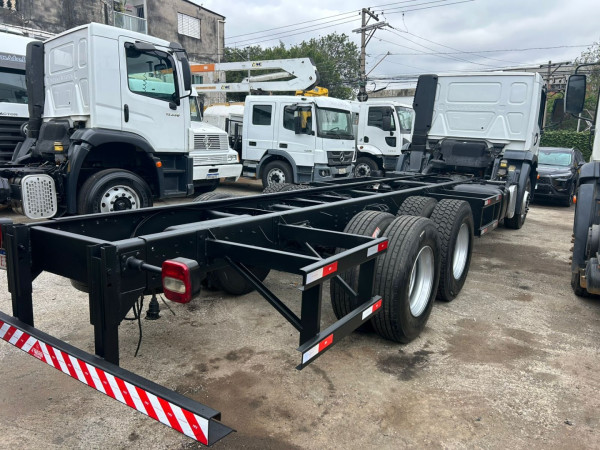 VOLKSWAGEN 24-330 CRC 6X2 VTR