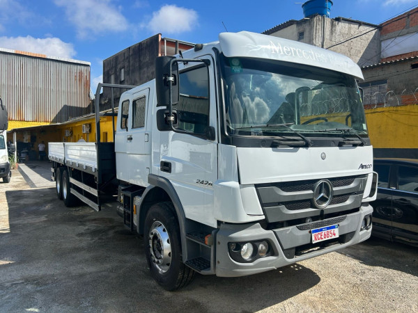 MERCEDES-BENZ Atego 2426 6X2