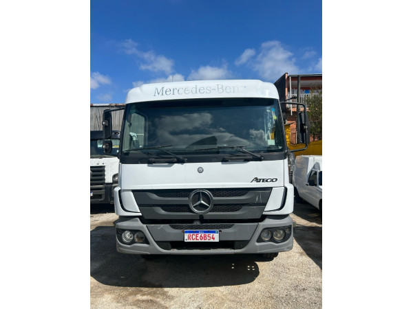 MERCEDES-BENZ Atego 2426 6X2