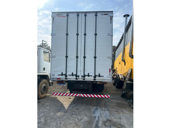 MERCEDES-BENZ Atego 2426 6X2