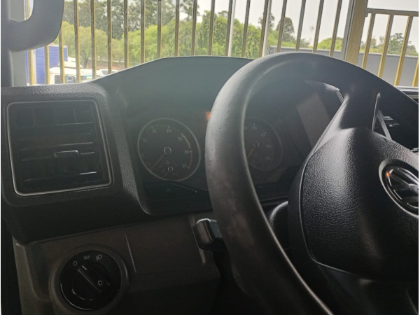 VOLKSWAGEN Delivery 13-180