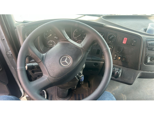 MERCEDES-BENZ Atego 1729