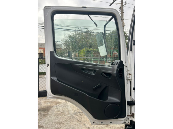 MERCEDES-BENZ Atego 1729