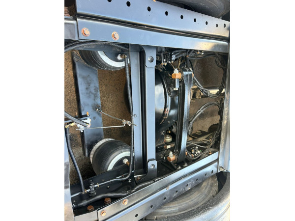 VOLKSWAGEN 19-360 N/D