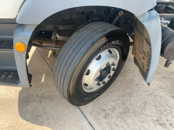 VOLKSWAGEN 13-190 DC CONSTELLATION