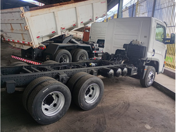 VOLKSWAGEN Delivery 13-180
