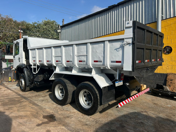 VOLKSWAGEN 26-280 6X4 CONSTELLATION
