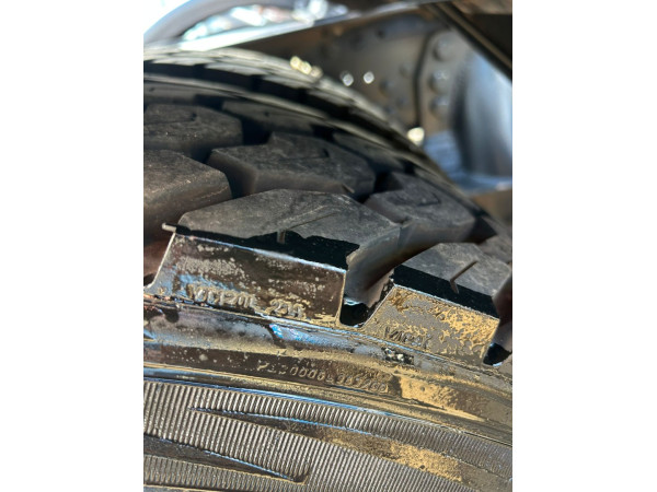 VOLKSWAGEN 19-330 SC Modelo sem Versão