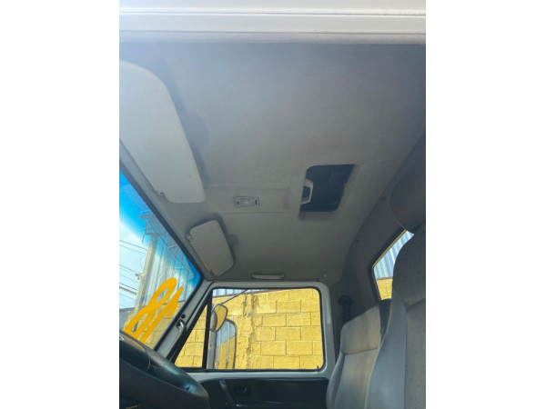 VOLKSWAGEN 17-230 WORKER