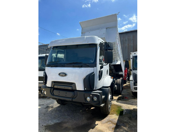 Cargo 3133 E 6X4