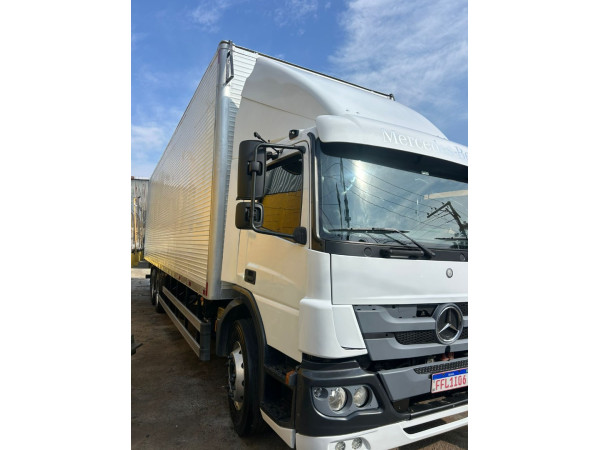 MERCEDES-BENZ Atego 2426 6X2