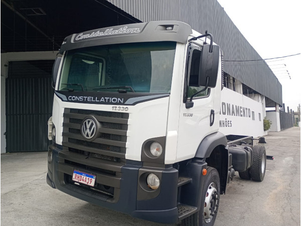 VOLKSWAGEN 17-330 E-CONSTELLATION