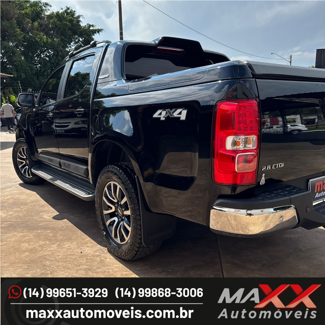 S10 2.8 12V HIGH COUNTRY CABINE DUPLA 4X4 TURBO DIESEL AUTOMÁTICO