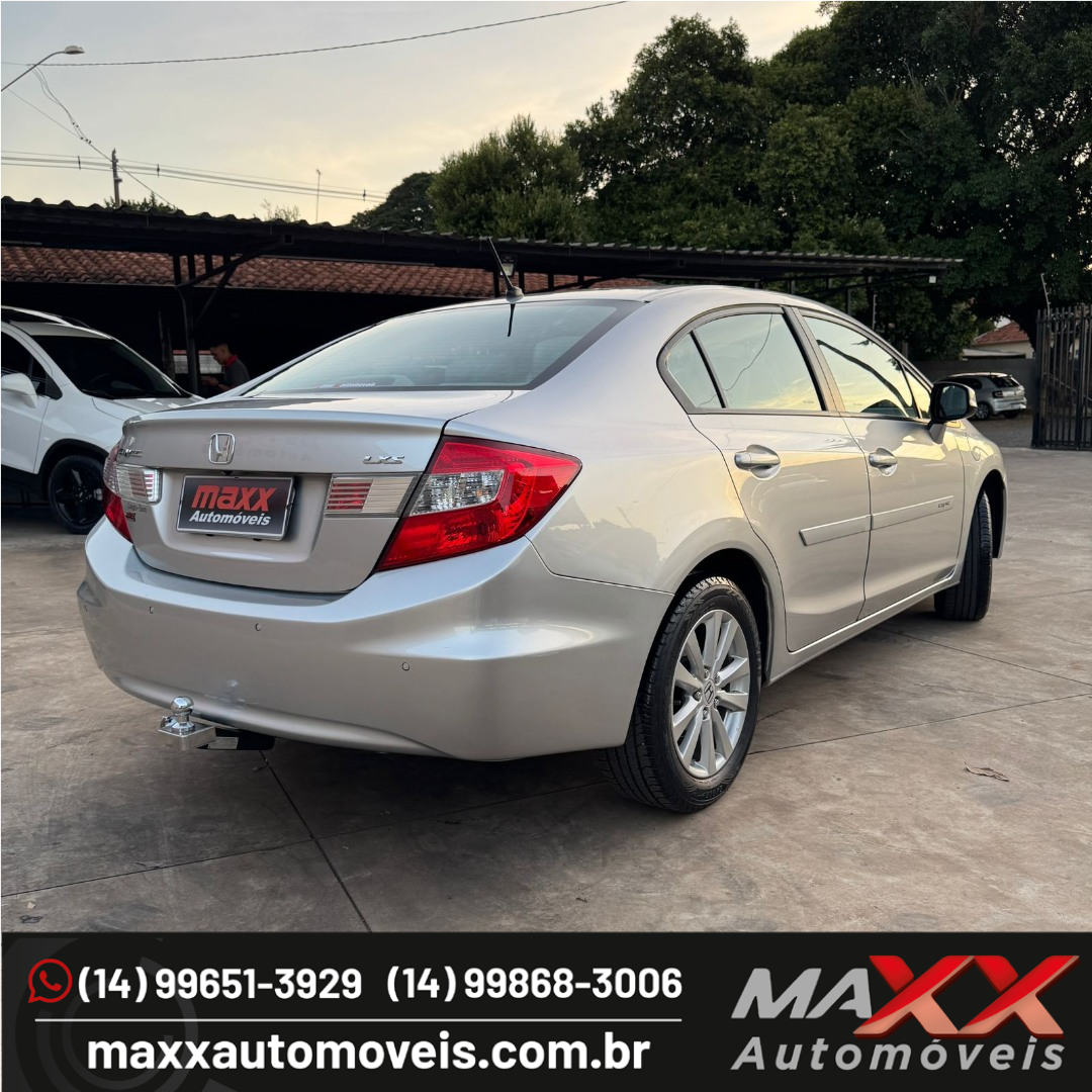 Civic 1.8 16V 4P FLEX LXS AUTOMÁTICO