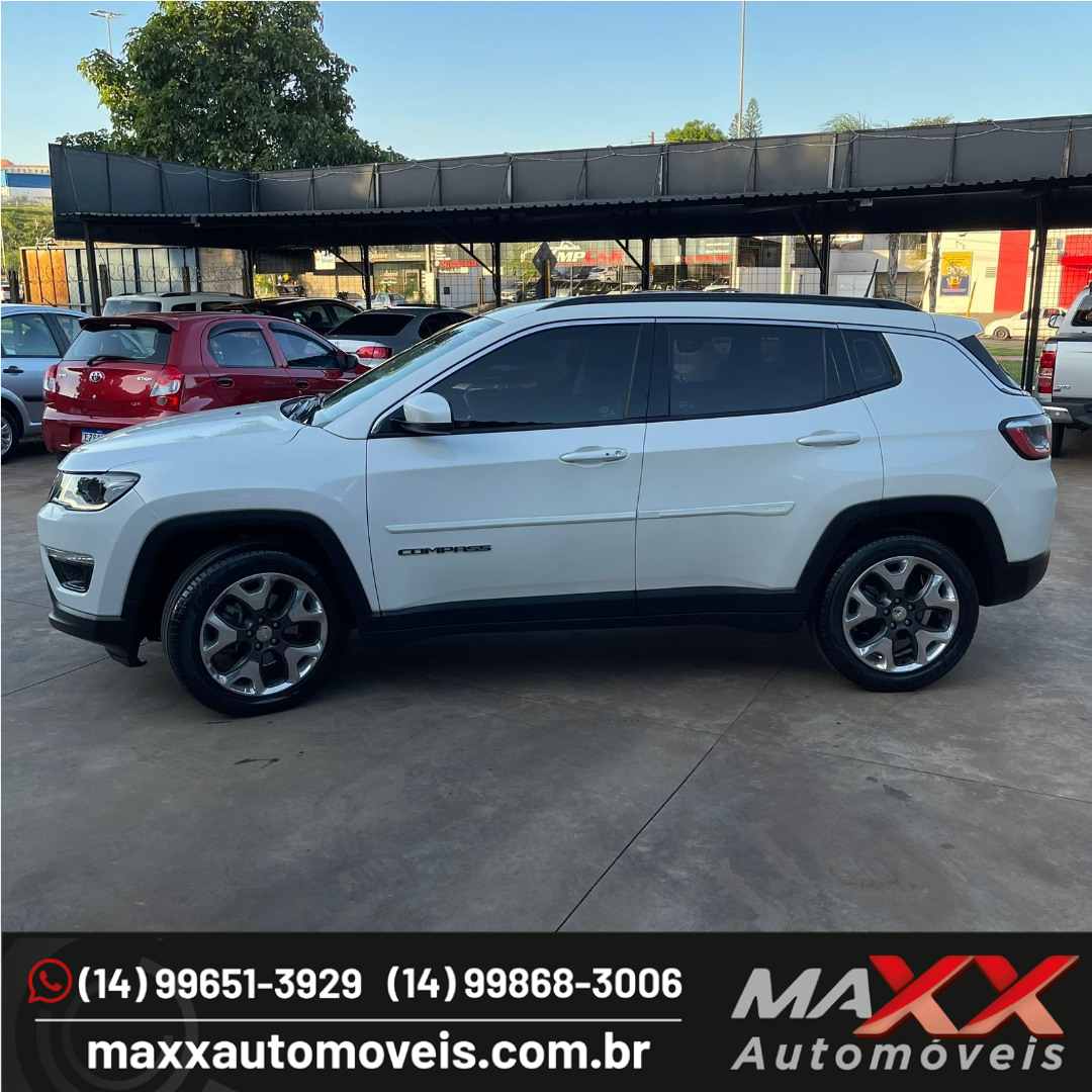 Compass 2.0 16V 4P LONGITUDE FLEX AUTOMÁTICO