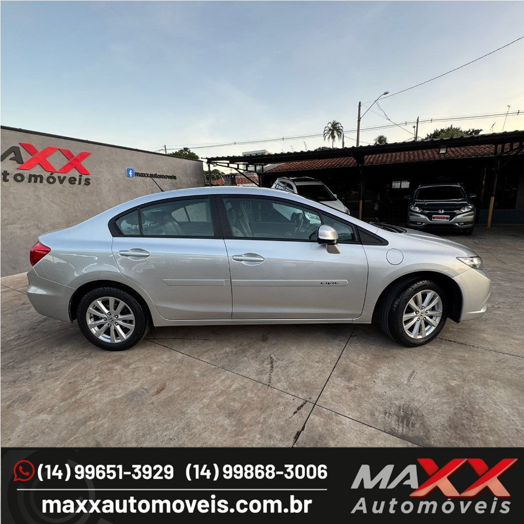 Civic 1.8 16V 4P FLEX LXS AUTOMÁTICO