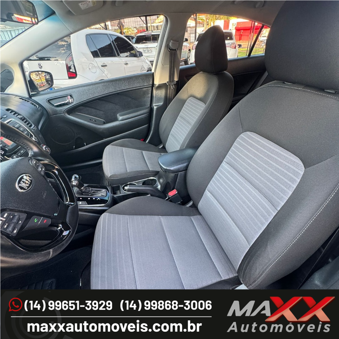 KIA Cerato Sedan 1.6 16V 4P SX AUTOMÁTICO