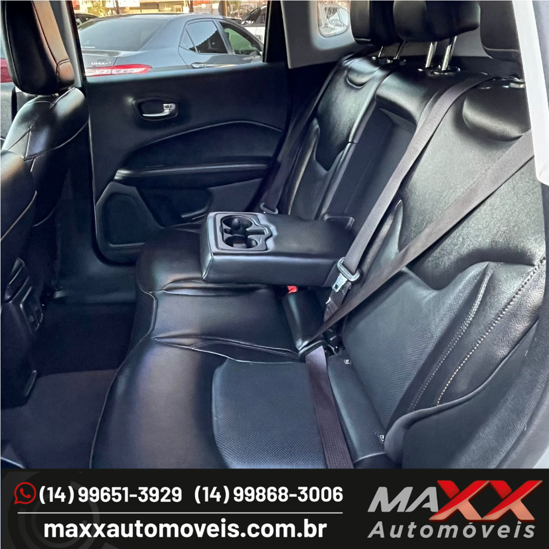 Compass 2.0 16V 4P LONGITUDE FLEX AUTOMÁTICO