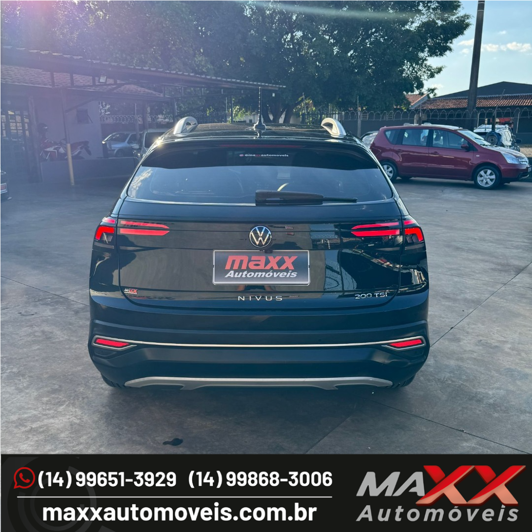 VOLKSWAGEN Nivus 1.0 4P FLEX 200 TSI HIGHLINE TURBO AUTOMÁTICO
