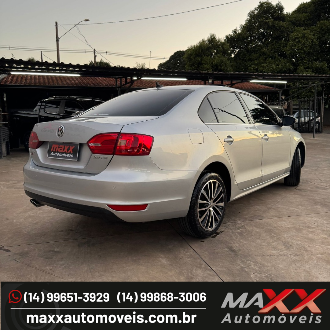 Jetta 2.0 4P TSI HIGHLINE 211 CV AUTOMÁTICO