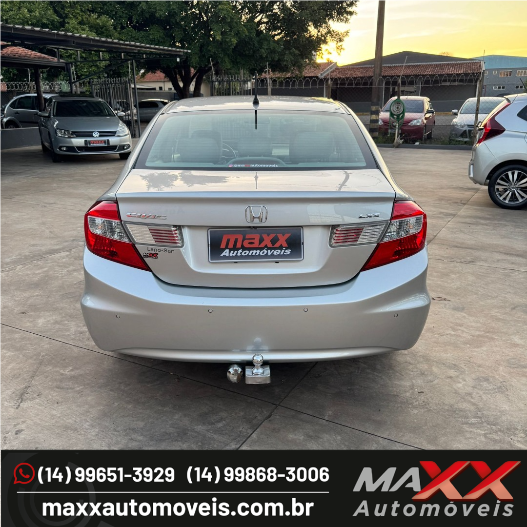 Civic 1.8 16V 4P FLEX LXS AUTOMÁTICO