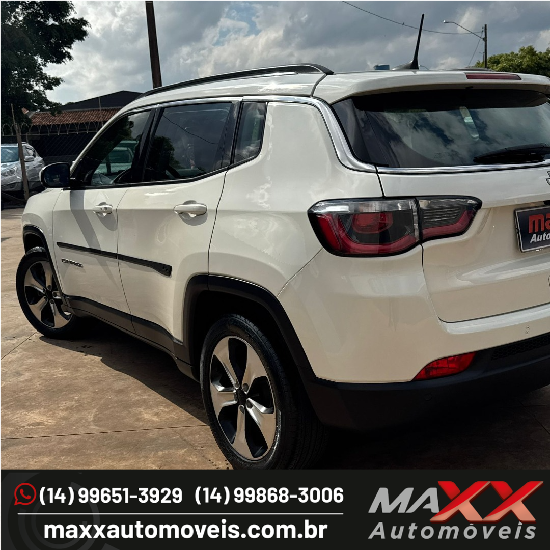 Compass 2.0 16V 4P LONGITUDE FLEX AUTOMÁTICO