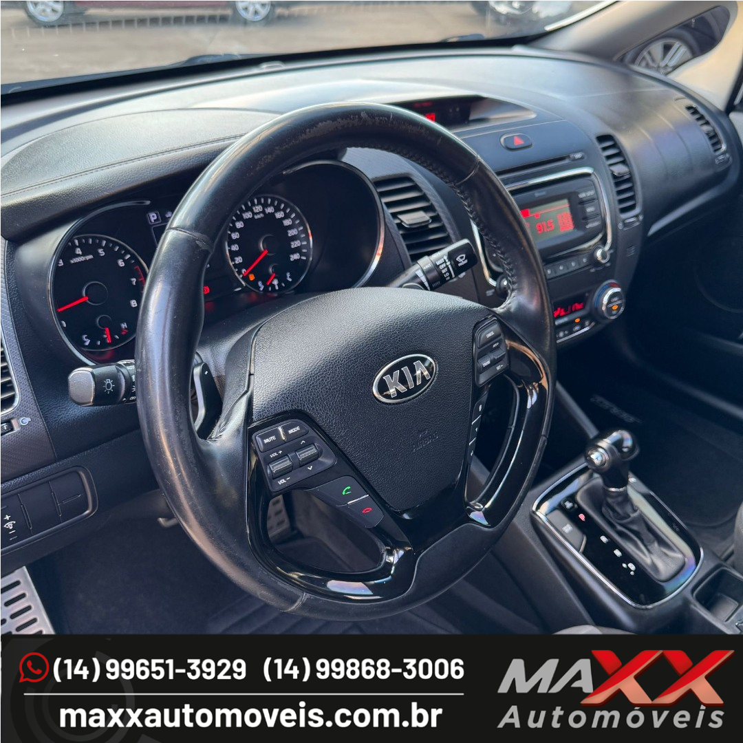 KIA Cerato Sedan 1.6 16V 4P SX AUTOMÁTICO