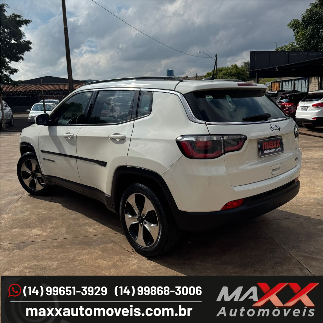 Compass 2.0 16V 4P LONGITUDE FLEX AUTOMÁTICO