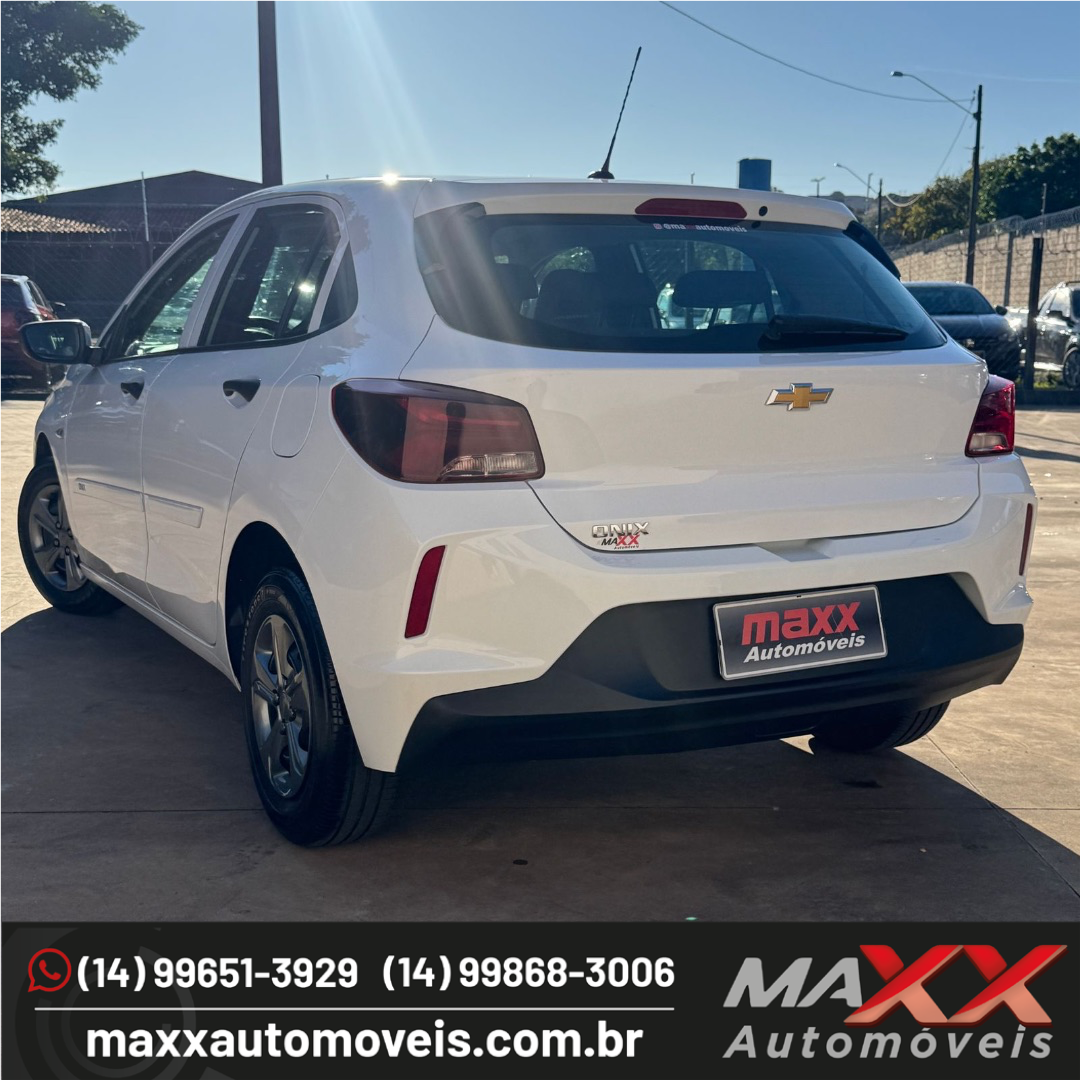 CHEVROLET Onix Hatch 1.0 12V 4P FLEX