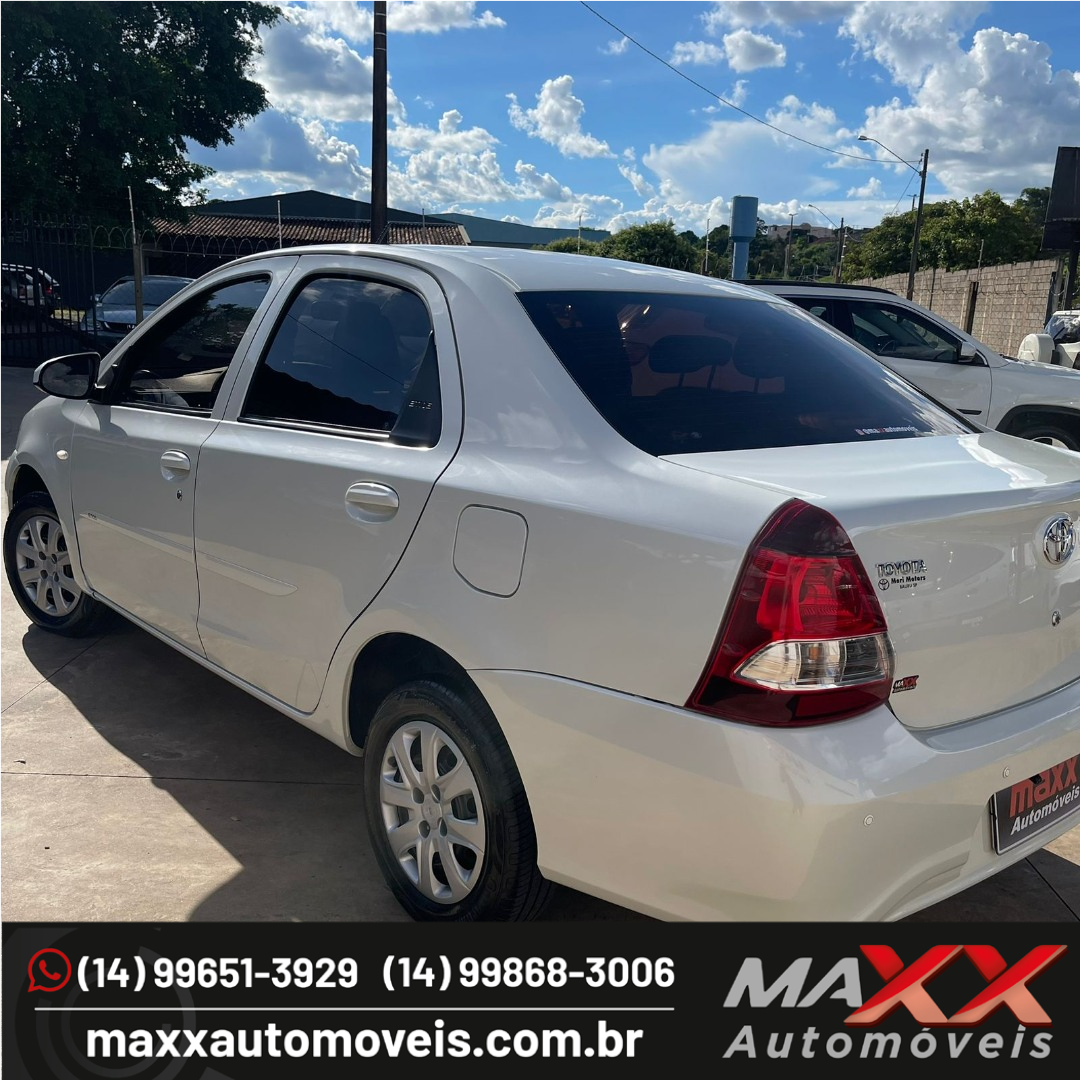 TOYOTA Etios Sedan 1.5 16V 4P FLEX X